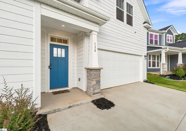 Photo 2 of Single family home for sale at 130 Moorish Cir, Simpsonville, SC 29681 | MLS# 1602327 | Listing updated on 2026-09-15
