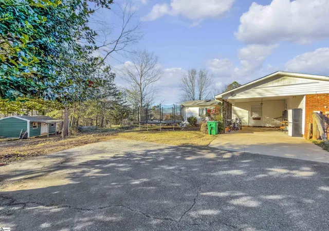 Photo 4 of Single family home for sale at 2551 Compton Bridge Rd, Inman, SC 29349 | MLS# 1579121 | Listing updated on 2026-01-28