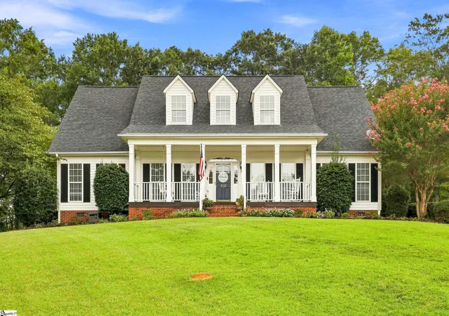 Photo 1 of Single family home for sale at 212 Crossington Wy, Fountain Inn, SC 29644 | MLS# 1601654 | Listing updated on 2026-08-23