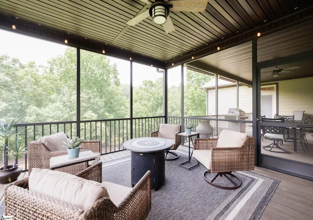 Photo 4 of Single family home for sale at 383 Island Green Ln, Inman, SC 29349 | MLS# 1595971 | Listing updated on 2026-09-14