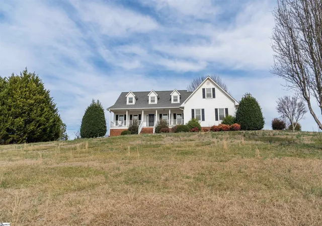 Photo 1 of Single family home for sale at 6850 Highway 9, Inman, SC 29349 | MLS# 1548136 | Listing updated on 2025-02-14