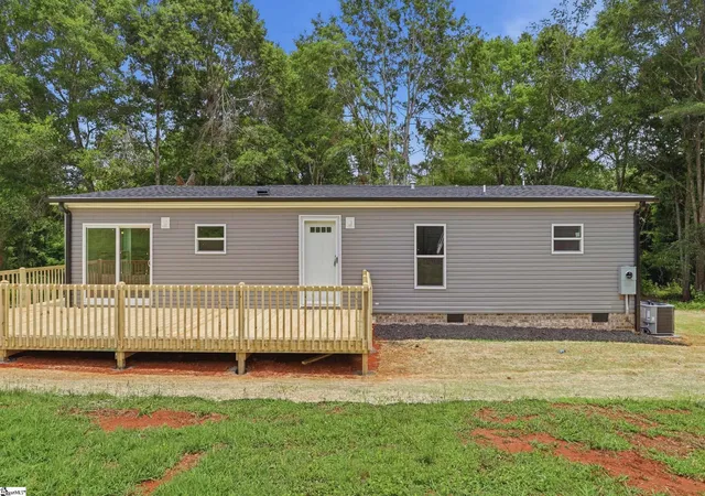 1st image of 210 Frontier Dr, Easley, SC 29640 | MLS# 1596131