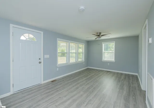 Photo 3 of Single family home for sale at 300 Cedar Springs Rd, Spartanburg, SC 29302 | MLS# 1602070 | Listing updated on 2026-09-02