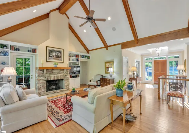Photo 4 of Single family home for sale at 124 Kingshead Rd, Travelers Rest, SC 29690 | MLS# 1591107 | Listing updated on 2026-08-31