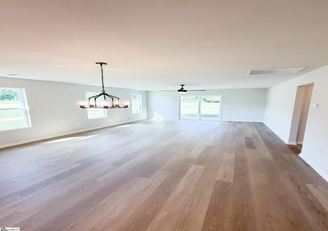 Photo 3 of Single family home for sale at 18002 Hwy 101 S, Gray Court, SC 29645 | MLS# 1592553 | Listing updated on 2026-09-17