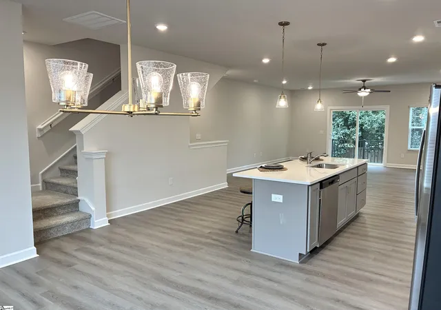 Photo 4 of Townhouse for sale at 228 Taylor Woods Ct, Greenville, SC 29607 | MLS# 1549676 | Listing updated on 2026-08-19