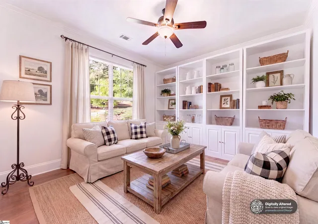 Photo 3 of Single family home for sale at 15 Barlia Wy, Greenville, SC 29607 | MLS# 1595477 | Listing updated on 2026-09-11