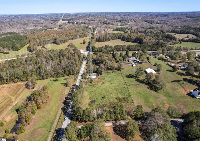 Photo 3 of House for sale at 1011 Sc-418 Hwy, Simpsonville, SC 29680 | MLS# 1542249 | Listing updated on 2026-07-10