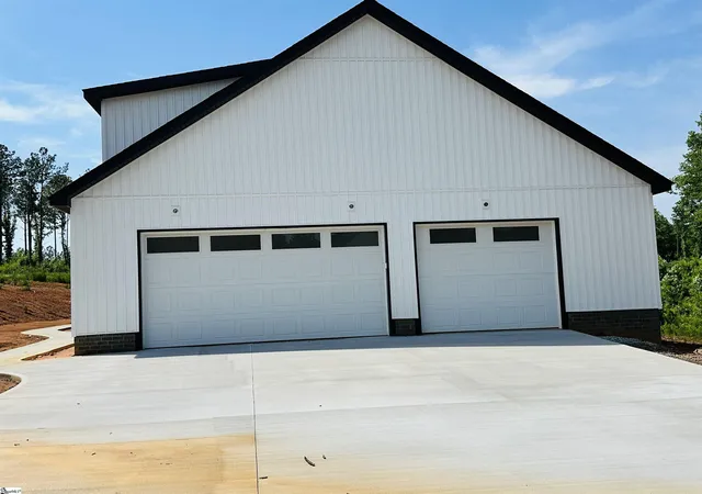 4th image of 850 Cattle Dr, Laurens, SC 29360 | MLS# 1593609