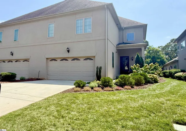 Photo 2 of Townhouse for sale at 95 Castellan Dr, Greer, SC 29650 | MLS# 1601172 | Listing updated on 2026-09-03