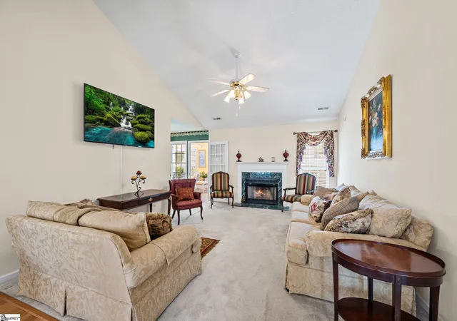Homes for sale in Taylors, SC | 1 Boysenberry Dr, Taylors, SC 29687 | MLS# 1594803
