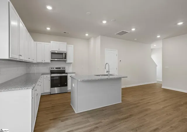 Photo 3 of Townhouse for sale at 117 Derwent Trl #lot 49, Greenville, SC 29605 | MLS# 1599487 | Listing updated on 2026-09-17