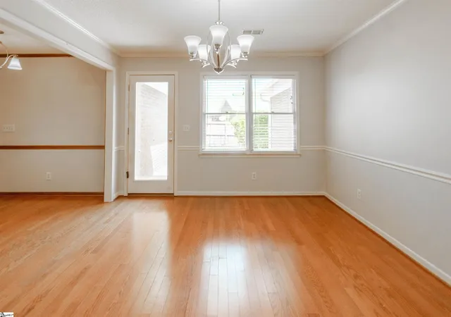 Photo 3 of Townhouse for sale at 142 Fairoaks Dr, Greenville, SC 29615 | MLS# 1587463 | Listing updated on 2026-09-14
