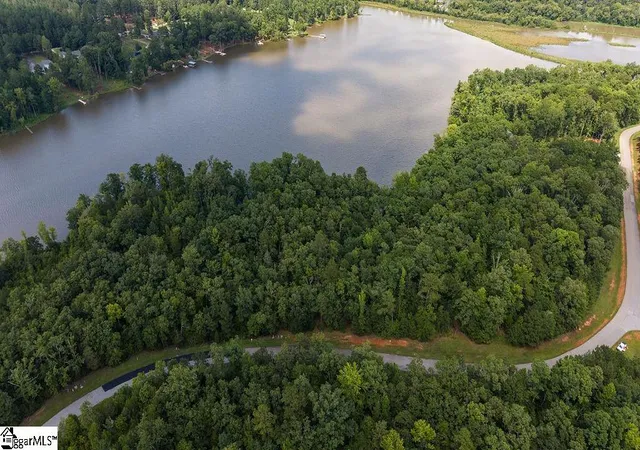 Photo 3 of Land for sale at 331 Terrapin Pointe Rd, Hodges, SC 29653 | MLS# 1598843 | Listing updated on 2026-08-14
