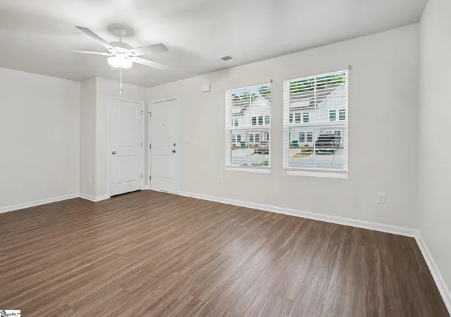 Photo 4 of Townhouse for sale at 639 Blossom Run Dr, Spartanburg, SC 29307 | MLS# 1592817 | Listing updated on 2026-09-11