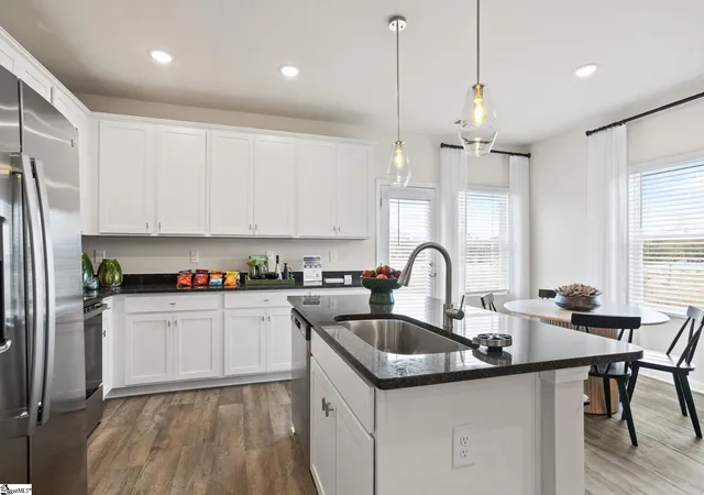 Photo 3 of Townhouse for sale at 305 Widley Wy #lot 81, Greenville, SC 29605 | MLS# 1600010 | Listing updated on 2026-09-18
