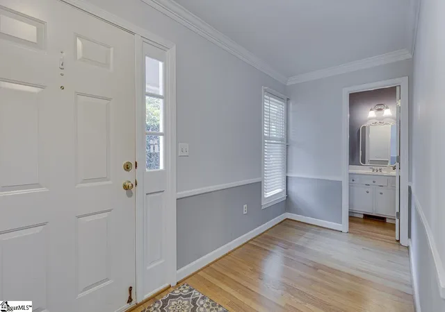 Photo 2 of Single family home for sale at 117 Cherrywood Trl, Greer, SC 29650 | MLS# 1598947 | Listing updated on 2026-08-31