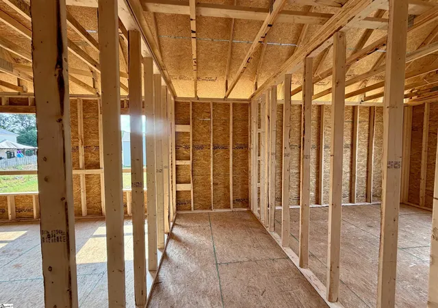 Photo 4 of Single family home for sale at 611 Werner Wy, Greenville, SC 29611 | MLS# 1598035 | Listing updated on 2026-07-29