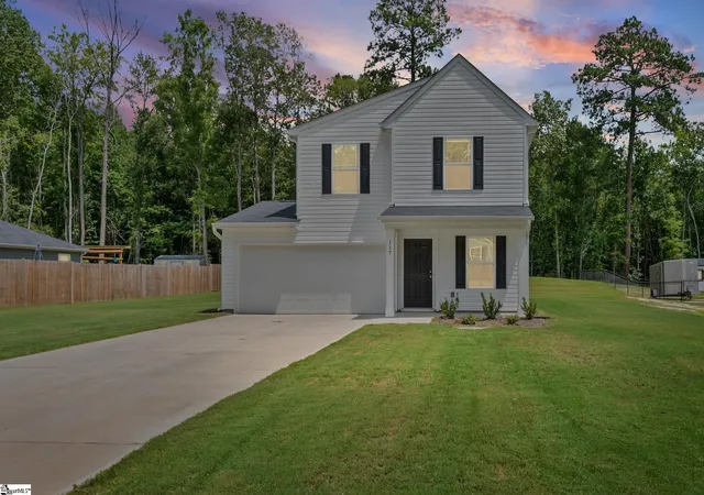 Photo 2 of Single family home for sale at 117 Sunflower Ln, Clinton, SC 29325 | MLS# 1599970 | Listing updated on 2026-08-27