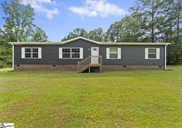 Homes for sale in Waterloo, SC | 210 Whitten Rd, Waterloo, SC 29384 | MLS# 1597359