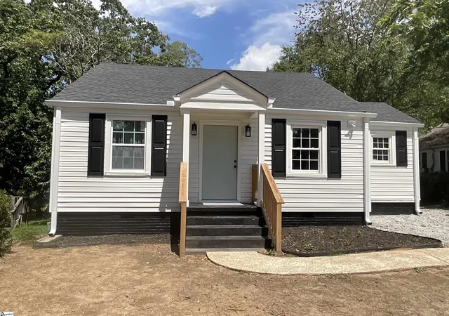 Photo 1 of Single family home for sale at 15 Orlando Ave, Greenville, SC 29609 | MLS# 1601228 | Listing updated on 2026-10-27