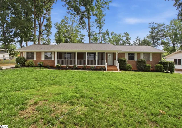 1st image of 103 Oak Forest Dr, Greer, SC 29650 | MLS# 1596872