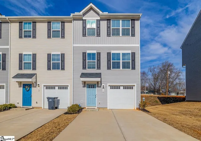 Photo 1 of Townhouse for sale at 16 Verdant Leaf Wy, Greenville, SC 29617 | MLS# 1593635 | Listing updated on 2026-09-17
