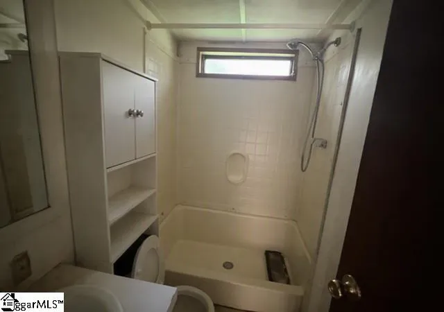 Photo 10 of Manufactured home for sale at 584 Leontine Mack Rd, Saluda, SC 29138 | MLS# 1601618 | Listing updated on 2026-08-21
