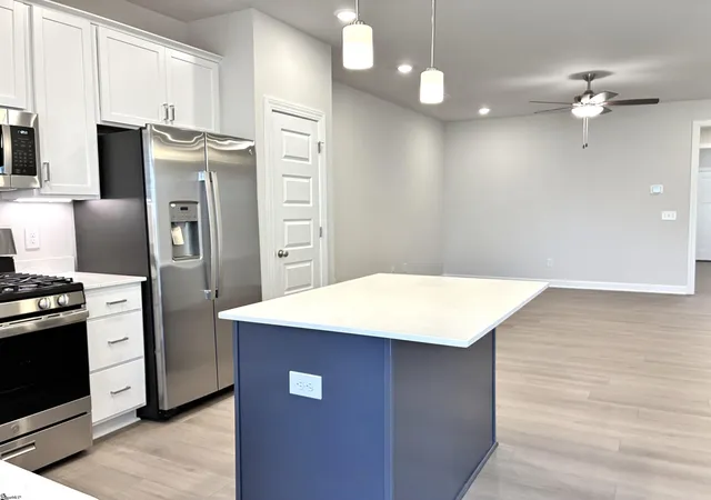 Photo 4 of Sale Pending at 116 Rock Cress Trl, Greenville, SC 29607 | MLS# 1598017 | Listing updated on 2026-09-01