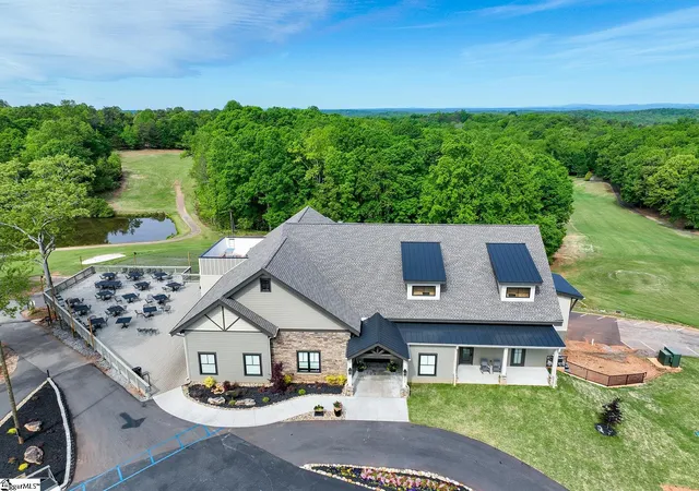 Homes for sale in Westminster, SC | 227 Pineneedle Dr, Westminster, SC 29693 | MLS# 1597478