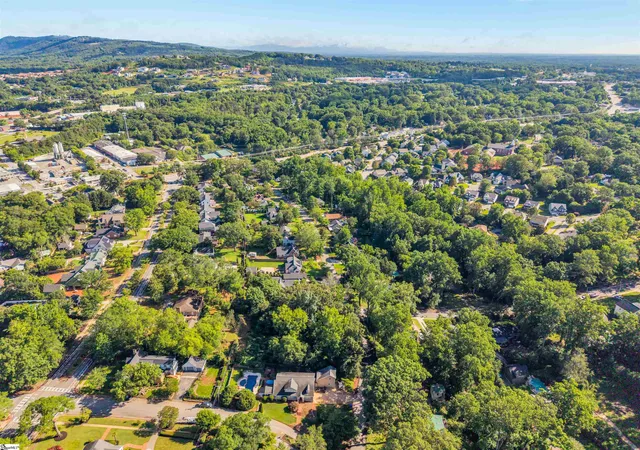 4th image of N Avondale Dr, Greenville, SC 29609 | MLS# 1596114