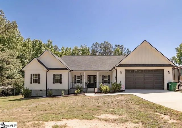 Homes for sale in Townville, SC | 136 Maret Rd, Townville, SC 29689 | MLS# 1593632