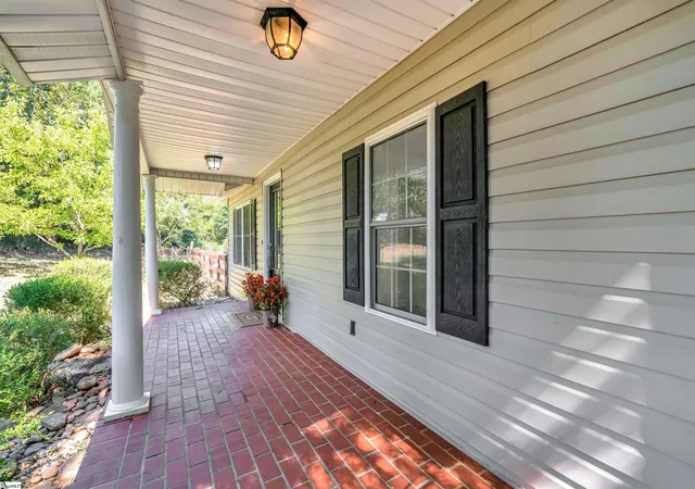 Photo 3 of Single family home for sale at 3513 Old Easley Bridge Rd, Greenville, SC 29611 | MLS# 1602136 | Listing updated on 2026-09-14