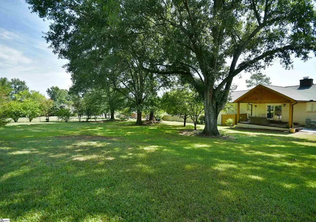 Photo 2 of Single family home for sale at 3001 River Rd, Piedmont, SC 29673 | MLS# 1600833 | Listing updated on 2026-09-01