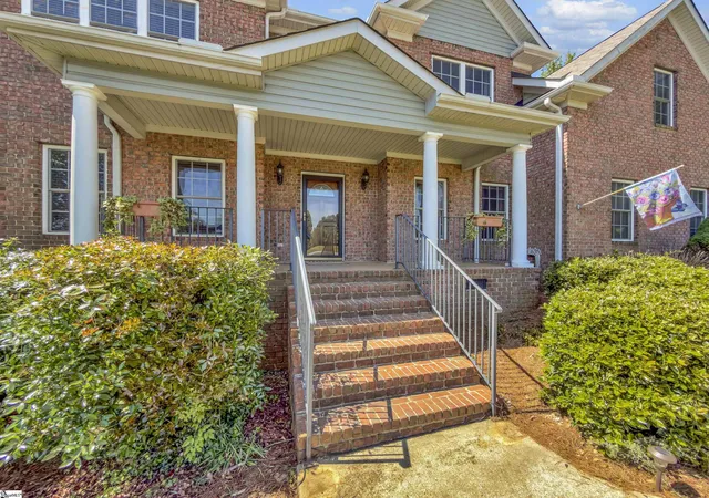Photo 2 of Single family home for sale at 406 Hopewell Rdg, Anderson, SC 29621 | MLS# 1590701 | Listing updated on 2026-08-24