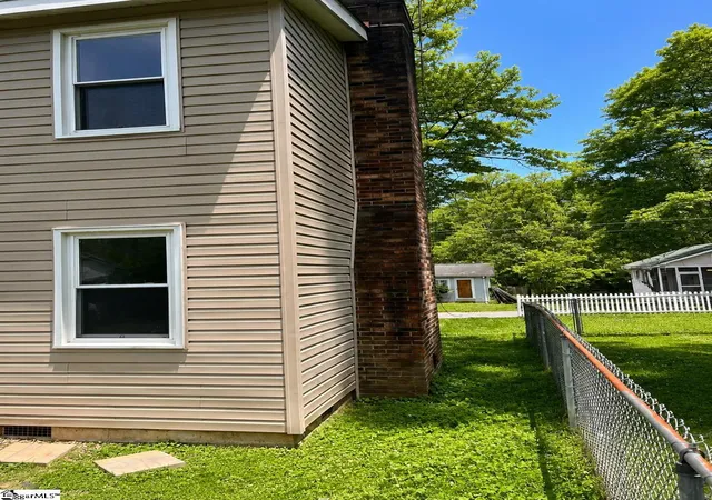 3rd image of 32 School St, Enoree, SC 29335 | MLS# 1595875