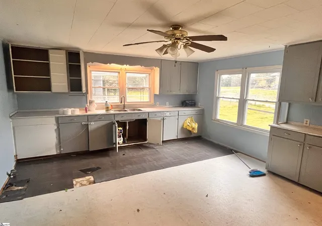 5th image of 32 School St, Enoree, SC 29335 | MLS# 1595875