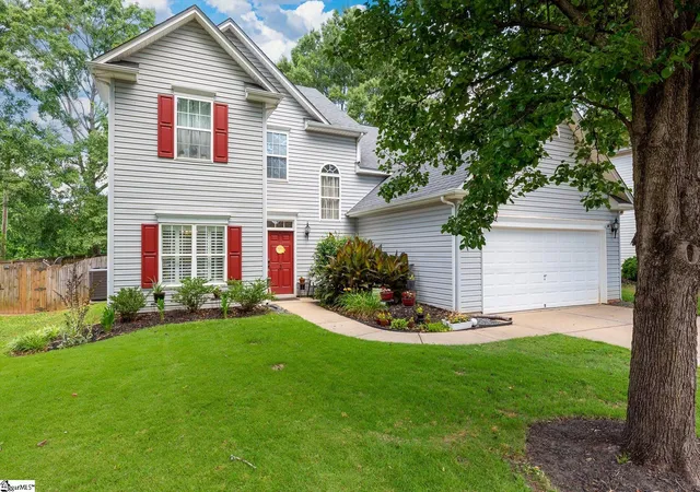 Photo 3 of Single family home for sale at 3 N Orchard Farms Ave, Simpsonville, SC 29681 | MLS# 1599111 | Listing updated on 2026-09-15