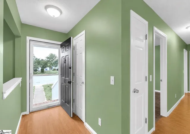 Photo 3 of Single family home for sale at 18 Genesis Ct, Greenville, SC 29601 | MLS# 1600341 | Listing updated on 2026-08-22