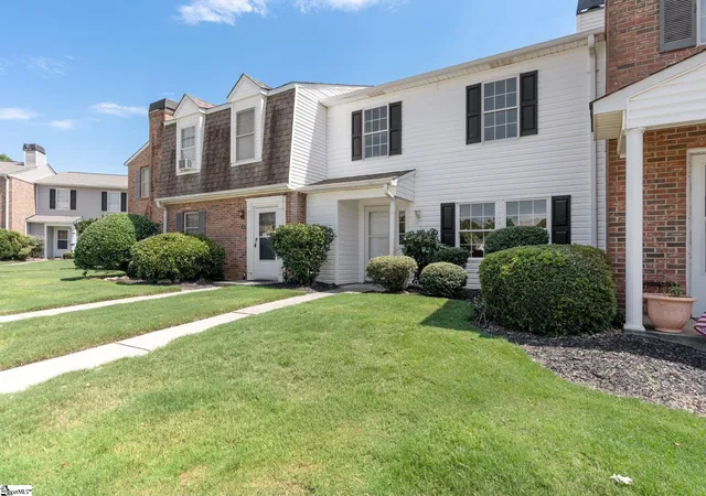 Photo 27 of Townhouse for sale at 12 Birchview St, Taylors, SC 29687 | MLS# 1601846 | Listing updated on 2026-09-09