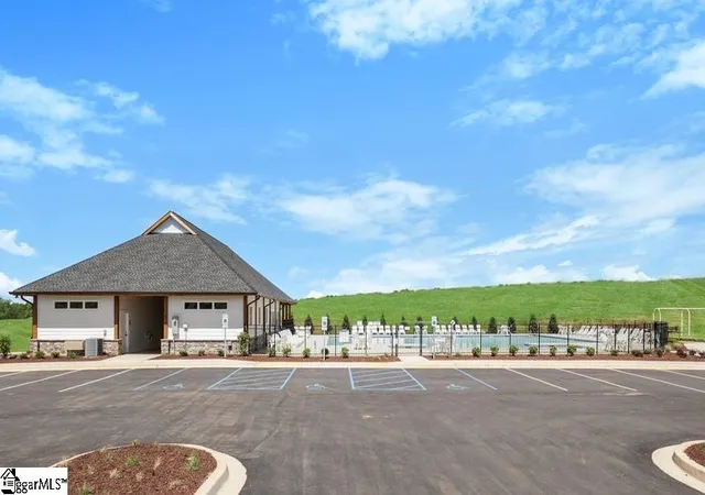 3rd image of 1609 Castlen Ct, Piedmont, SC 29673 | MLS# 1590165