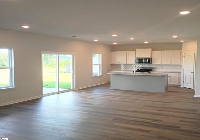 Photo 3 of Single family home for sale at 243 Pretoria Dr #Lot 77, Woodruff, SC 29388 | MLS# 1599588 | Listing updated on 2026-10-03