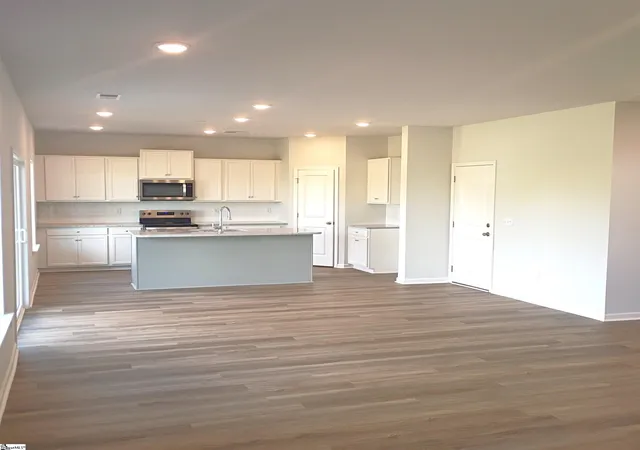 Photo 3 of Single family home for sale at 243 Pretoria Dr #Lot 77, Woodruff, SC 29388 | MLS# 1599588 | Listing updated on 2026-10-03