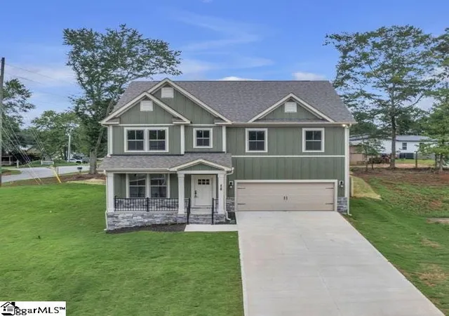 Photo 1 of Single family home for sale at 428 Wildflower Rd, Easley, SC 29642 | MLS# 1601810 | Listing updated on 2026-09-03