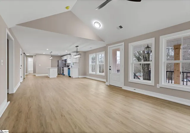 Photo 3 of Single family home for sale at 75 W Tyger Bridge Rd, Taylors, SC 29687 | MLS# 1583295 | Listing updated on 2026-09-15