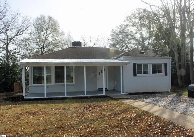 Photo 2 of Single family home for sale at 141 Pacolet Hwy, Gaffney, SC 29340 | MLS# 1597042 | Listing updated on 2026-09-02