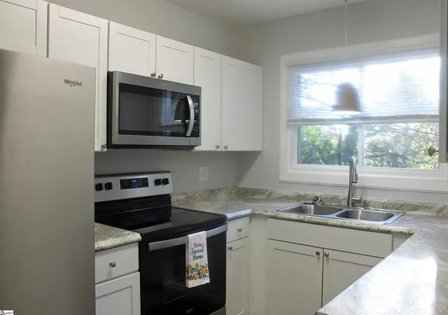 Photo 3 of Single family home for sale at 141 Pacolet Hwy, Gaffney, SC 29340 | MLS# 1597042 | Listing updated on 2026-09-02