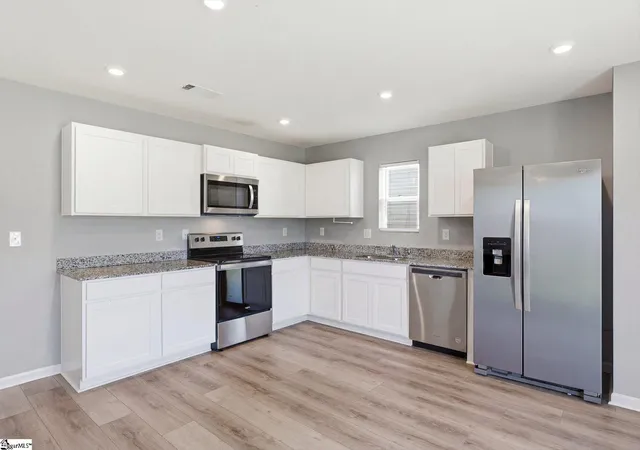 Photo 3 of Single family home for sale at 607 Farmstead Trl, Inman, SC 29349 | MLS# 1595673 | Listing updated on 2026-06-29