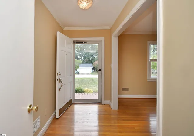 Photo 3 of Sale Pending at 19 Spring Forest Rd, Greenville, SC 29615 | MLS# 1598645 | Listing updated on 2026-09-10
