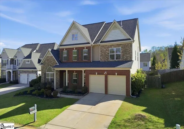 3rd image of 388 Heritage Point Dr, Simpsonville, SC 29681 | MLS# 1585224